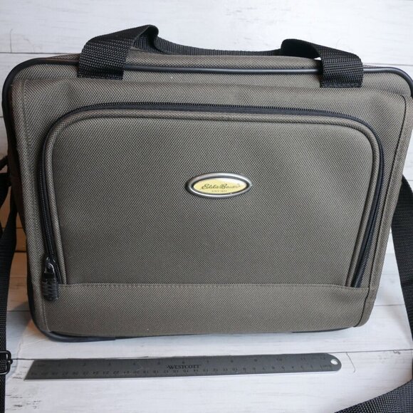 Eddie Bauer Travel Carry On Bag Overnight Small Duffle Olive Army Green - Picture 7 of 12